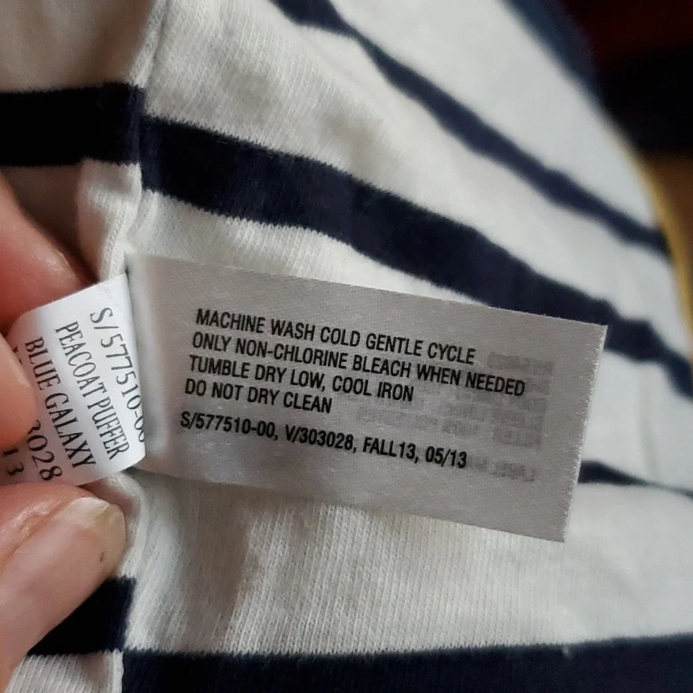 Baby‎ GAP navy nautical puffer coat with detachable hood
